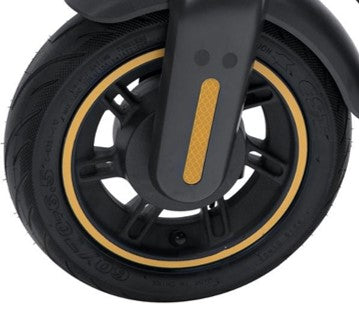 ¿Cómo evitar pinchazos en la llanta de mi scooter eléctrico?